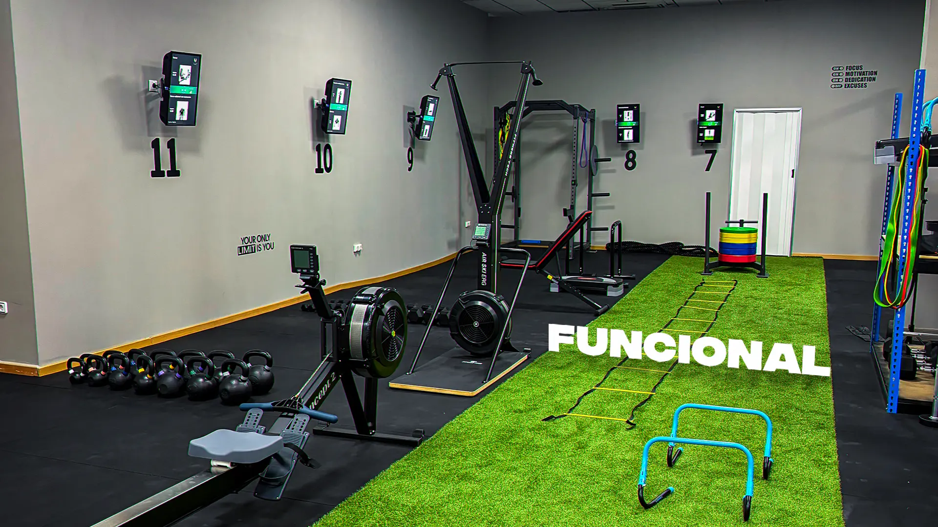 Zona de Entrenamiento Funcional VelarisFitness con equipamiento de última generación en Quintanar de la Orden